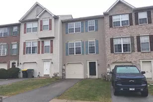 8 Tether Ct, Wilmington, DE 19808 - Photo 1