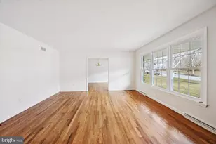 2710 E Landsdowne Dr, Wilmington, DE 19810 - Photo 5