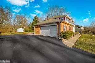 2205 Dorval Rd, Wilmington, DE 19810 - Photo 3