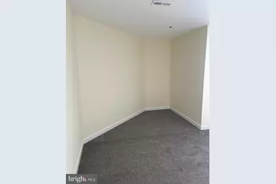 5215 Le Parc Drive #8, Wilmington, DE 19809 - Photo 7