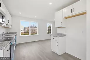 138 Versailles Ct, Newark, DE 19702 - Photo 17