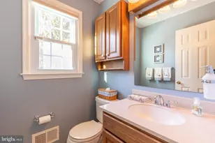 108 Lena Dr, Newark, DE 19711 - Photo 9