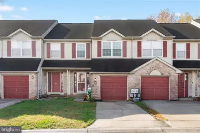 28 Woodcrest Court, Newark, DE 19702 - Photo 1