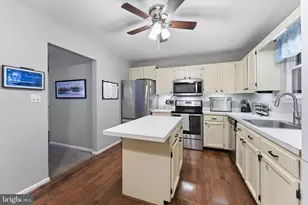 28 Woodcrest Ct, Newark, DE 19702 - Photo 3