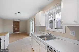 21 Dunbar Rd, Newark, DE 19711 - Photo 7