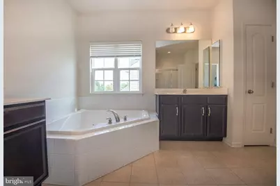 200 W Testaverde Road, Newark, DE 19702 - Photo 19