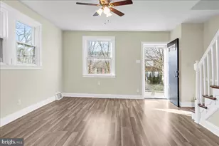 1821 Maple St, Wilmington, DE 19805 - Photo 3