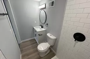 605 W 8th St, Wilmington, DE 19801 - Photo 23