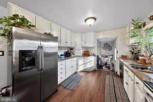 871 Broadfield Dr, Newark, DE 19713 - Photo 5