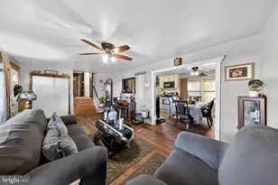 871 Broadfield Dr, Newark, DE 19713 - Photo 3