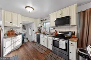 871 Broadfield Dr, Newark, DE 19713 - Photo 7