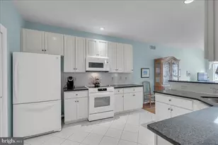 338 S Waterford Ln, Wilmington, DE 19808 - Photo 9