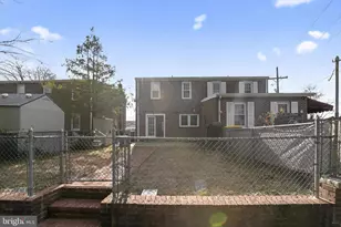 627 South St, New Castle, DE 19720 - Photo 33