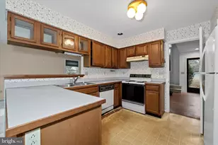 1 Edinburgh Ct, Newark, DE 19711 - Photo 9