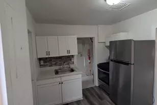 24 4th, Claymont, DE 19703 - Photo 5