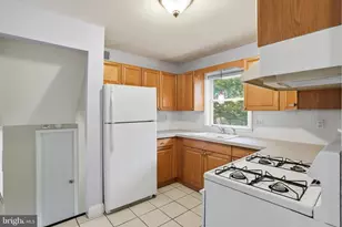 1431 Oak Hill Dr, Wilmington, DE 19805 - Photo 9