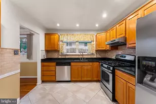 2115 Coventry Dr, Wilmington, DE 19810 - Photo 13