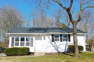 151 W Rutherford Dr, Newark, DE 19711 - Photo 1