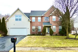 61 Rose Hill Dr, Bear, DE 19701 - Photo 1