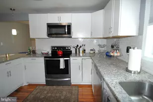 400 W Holly Oak Rd, Wilmington, DE 19809 - Photo 21