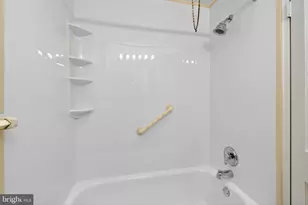 417 E 35th St, Wilmington, DE 19802 - Photo 23