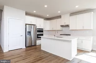 679 Mayfield Fls Dr, Newark, DE 19702 - Photo 9