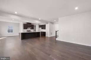 605 Longleaf Dr, Newark, DE 19702 - Photo 11