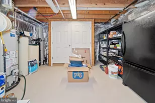 220 Avonbridge Dr, Townsend, DE 19734 - Photo 47