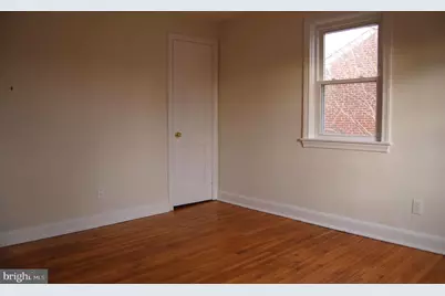 309 Village Road, Wilmington, DE 19805 - Photo 13