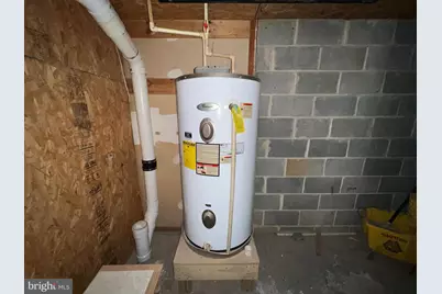 308 Robinson Lane, Wilmington, DE 19805 - Photo 17