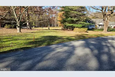 119 E Pembrey Drive, Wilmington, DE 19803 - Photo 1