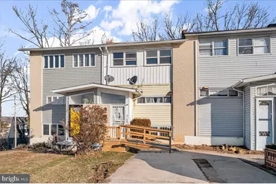 55 Oakmont Drive, New Castle, DE 19720 - Photo 1