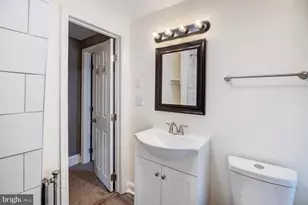 1909 W 8th St, Wilmington, DE 19805 - Photo 15