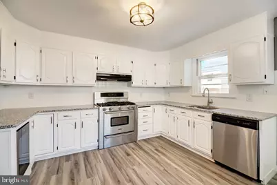 1909 W 8th Street, Wilmington, DE 19805 - Photo 9