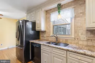 152 W Savannah Dr, Bear, DE 19701 - Photo 7