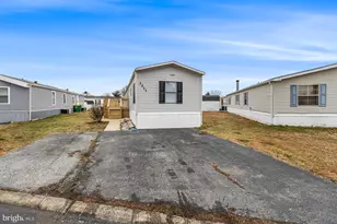 1211 Donna Marie Way, Bear, DE 19701 - Photo 3