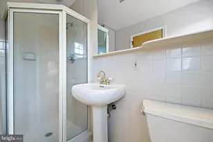 2409 Sweet Briar Rd, Wilmington, DE 19810 - Photo 25