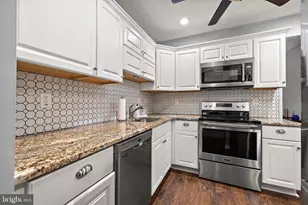 5422 Valley Green Dr, Wilmington, DE 19808 - Photo 9