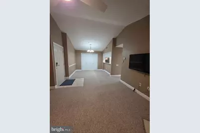 2809 Waters Edge Drive #260, Newark, DE 19702 - Photo 11