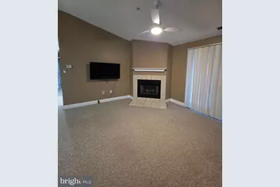 2809 Waters Edge Drive #260, Newark, DE 19702 - Photo 3
