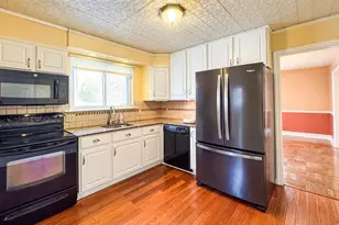 7 Hillside Rd, Claymont, DE 19703 - Photo 11