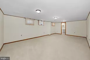 2423 W Parris Dr, Wilmington, DE 19808 - Photo 25