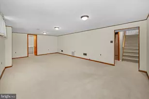 2423 W Parris Dr, Wilmington, DE 19808 - Photo 27