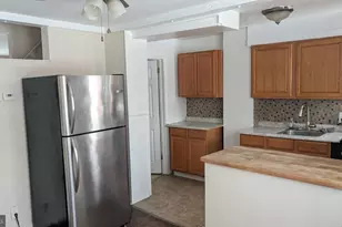 916 Dover Ave, Elsmere, DE 19805 - Photo 7