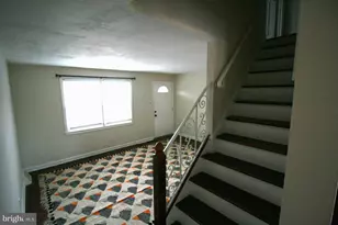 916 Dover Ave, Elsmere, DE 19805 - Photo 11