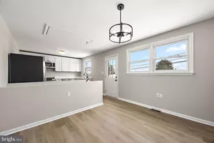 318 S Dupont Rd, Newport, DE 19804 - Photo 7