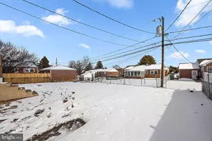 318 S Dupont Rd, Newport, DE 19804 - Photo 29