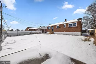 318 S Dupont Rd, Newport, DE 19804 - Photo 27