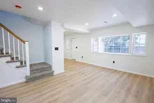 21 N Rodney Dr, Wilmington, DE 19809 - Photo 5