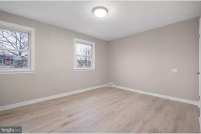 3037 W Court Avenue, Claymont, DE 19703 - Photo 11